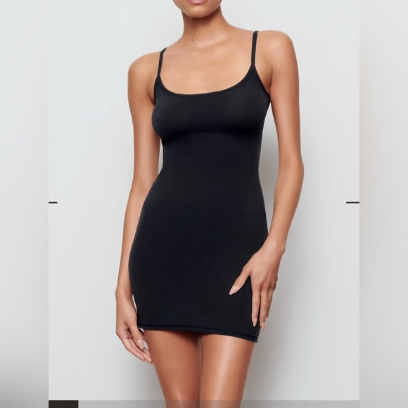 SKIMS Fits Everybody Slip Dress Onyx Size Large - NWT - Picture 1 of 5